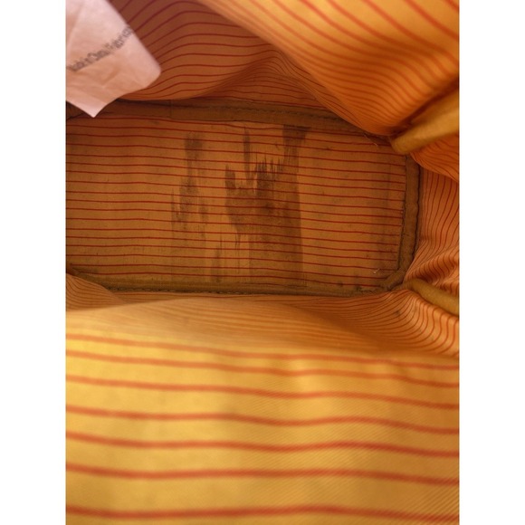 Loungefly Disney Winnie The Pooh Autumn Mini Backpack- Exclusive RARE Used *READ - Picture 14 of 16